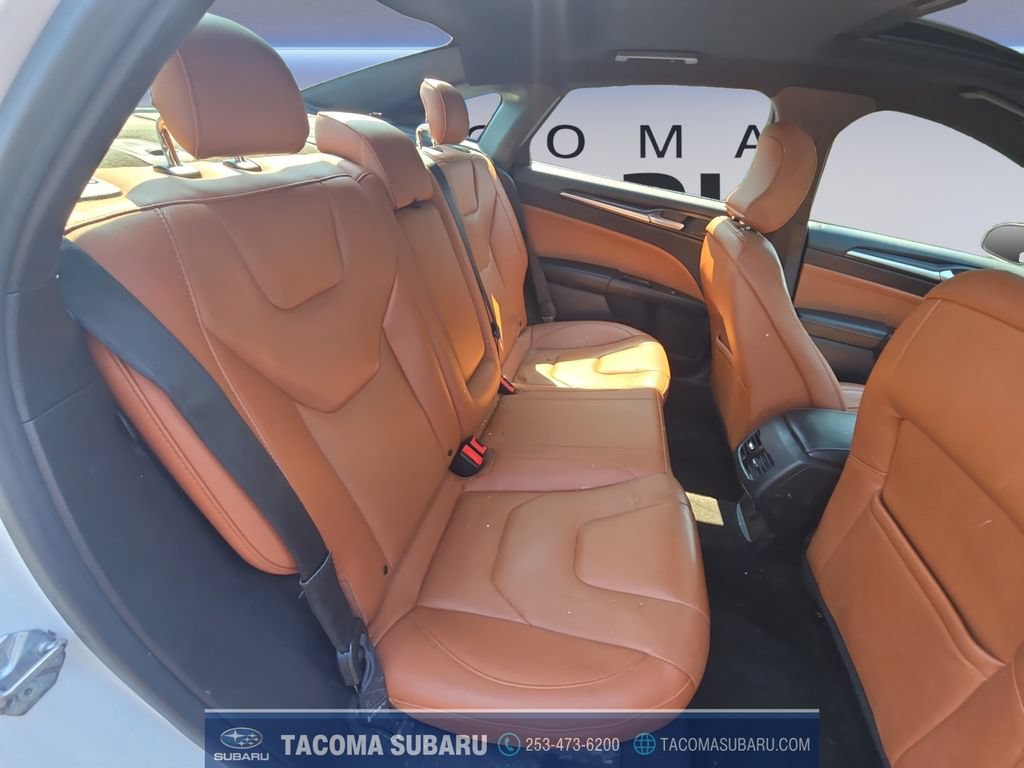 Used 2019 Ford Fusion Titanium FWD image 18
