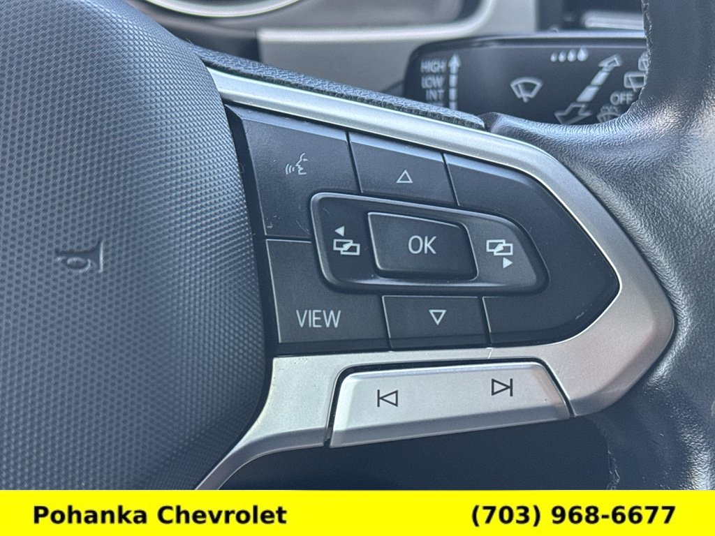 Used 2020 Volkswagen Atlas Cross Sport SE w/ Panoramic Sunroof Package AWD/4WD image 13
