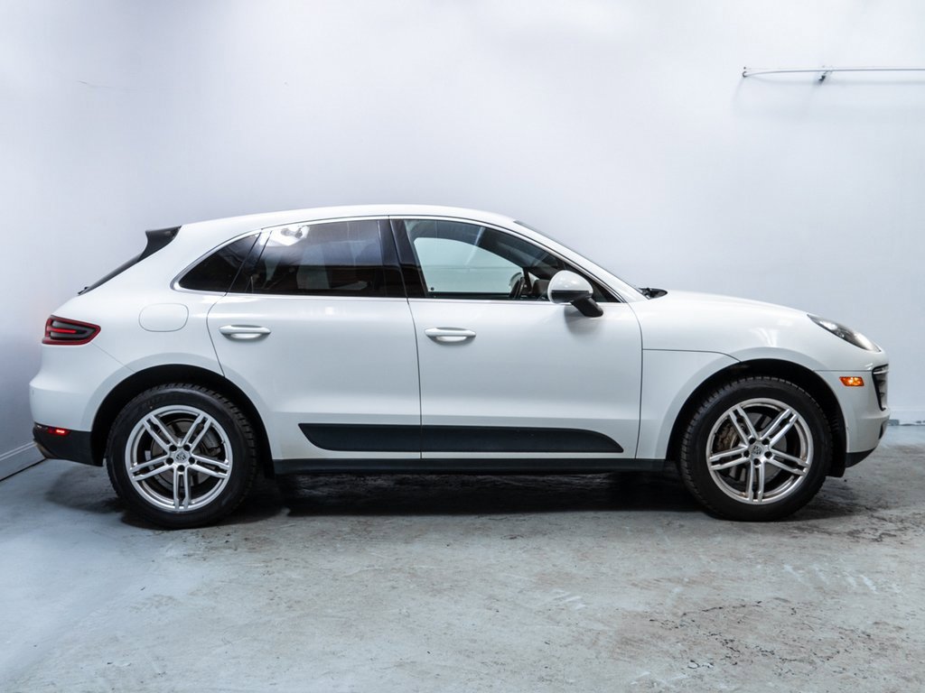 Used 2017 Porsche Macan S image 8