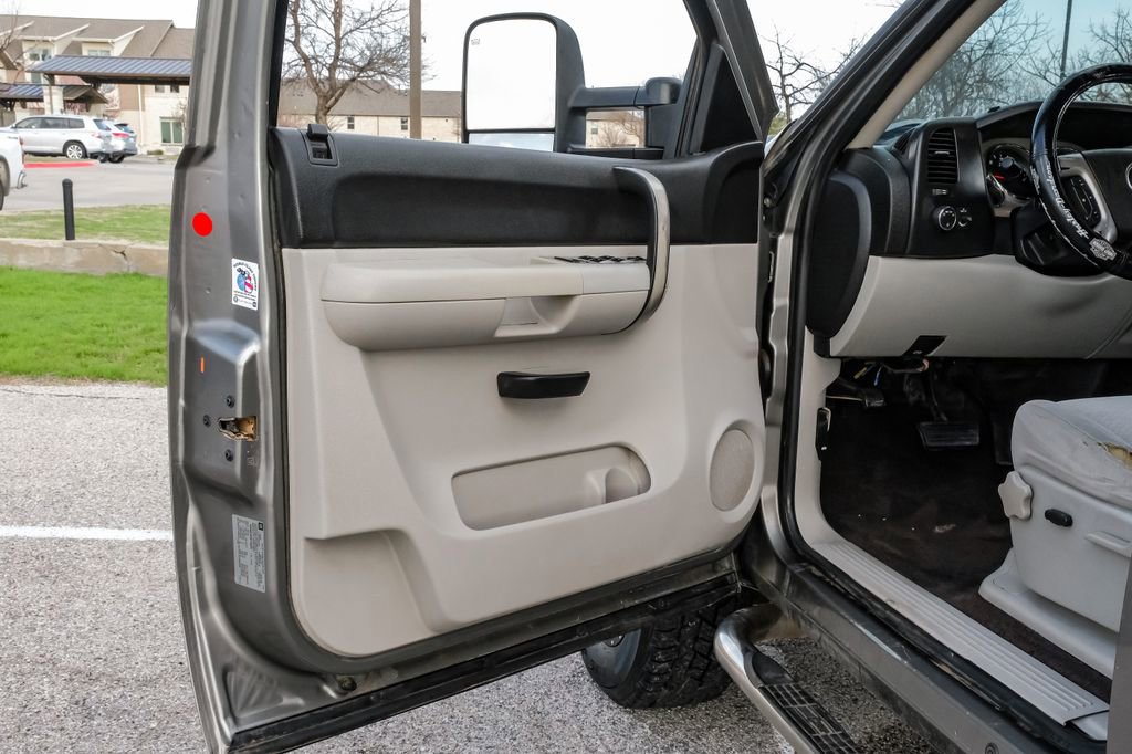 Used 2008 Chevrolet Silverado 2500 LT w/ Suspension Package, Off-Road image 36