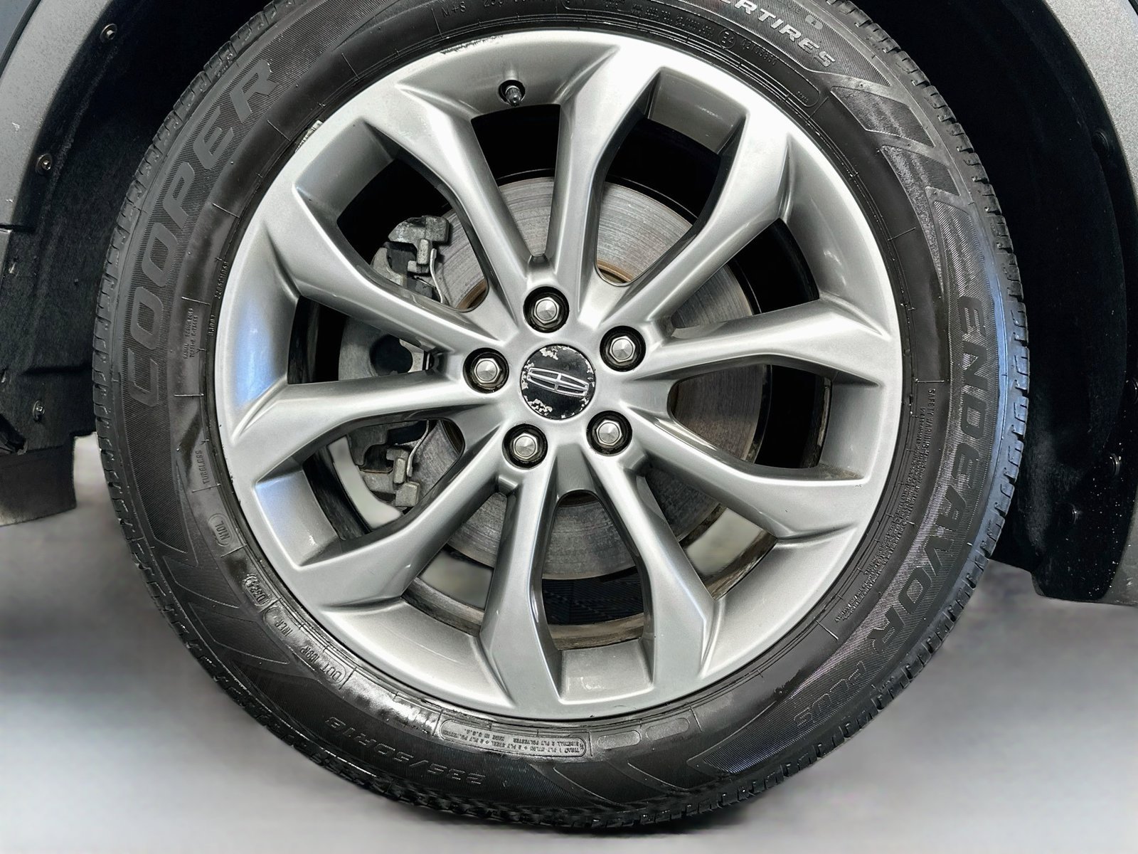 Used 2018 Lincoln MKC Select w/ Select Plus Package FWD image 30