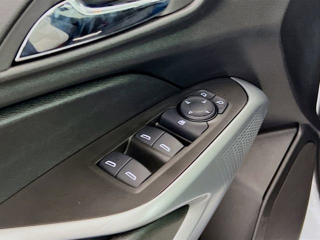 Used 2024 Chevrolet Trax RS image 17