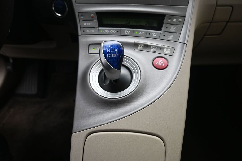Used 2014 Toyota Prius Two FWD image 12