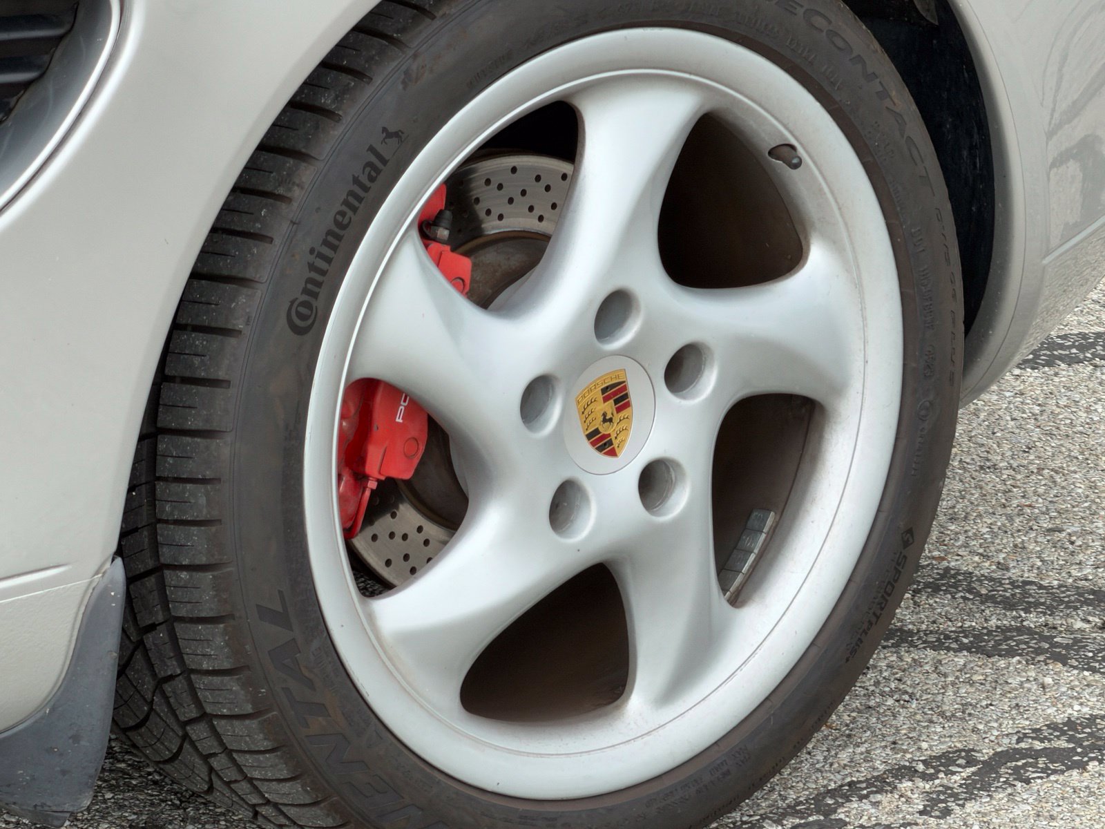 Used 2001 Porsche Boxster S RWD image 16