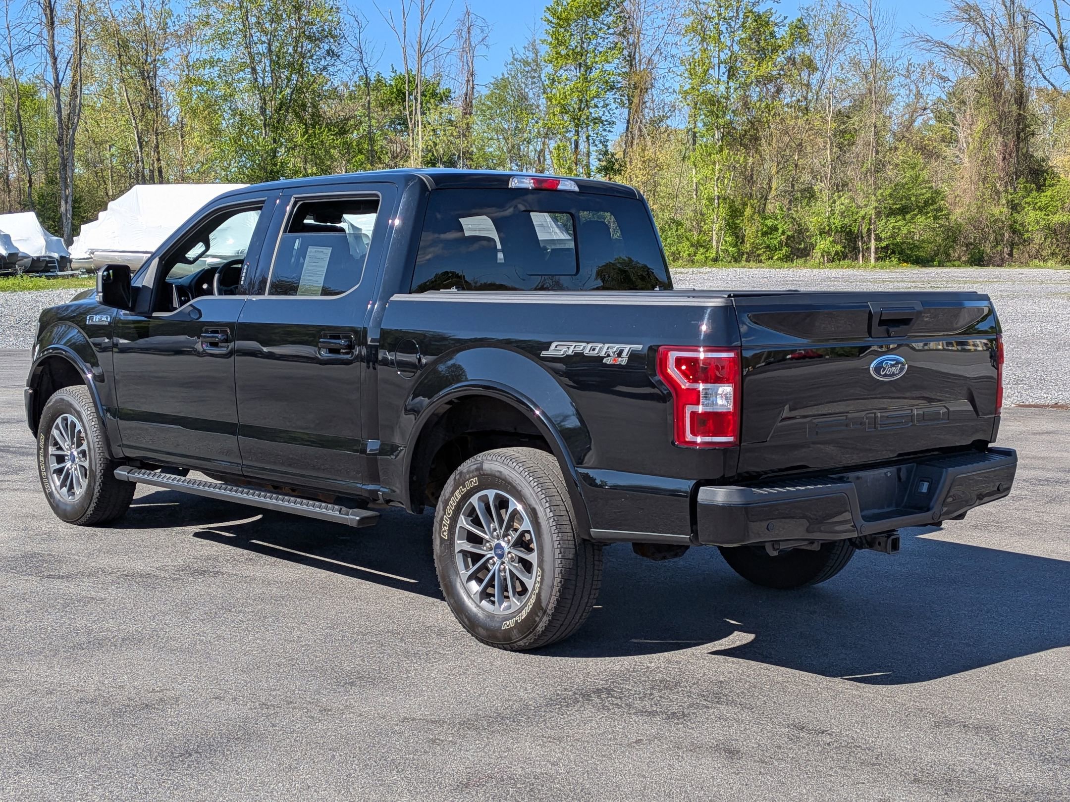 Used 2018 Ford F150 XLT w/ Equipment Group 302A Luxury AWD/4WD image 5