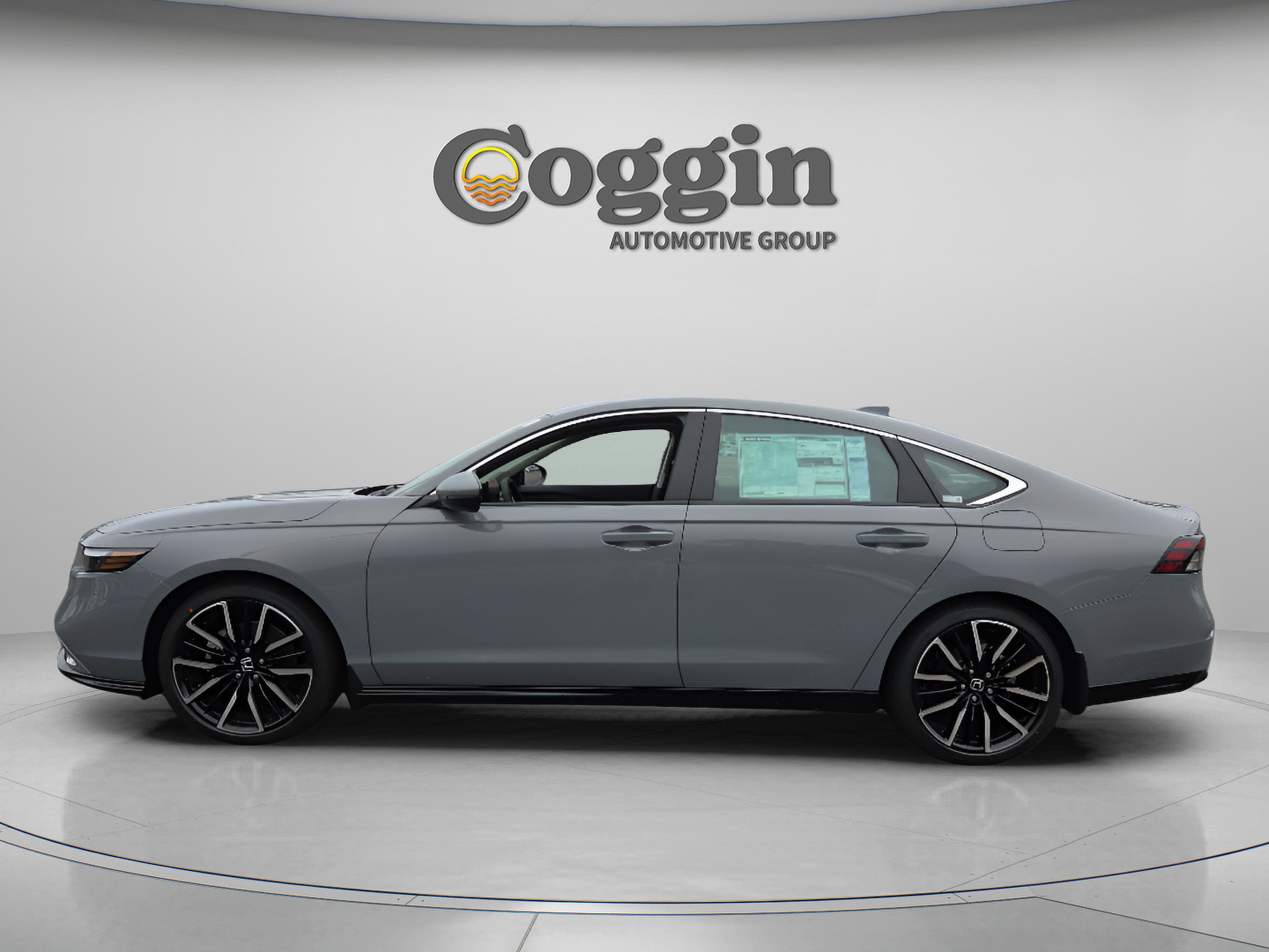 New 2026 Honda Accord Touring image 2