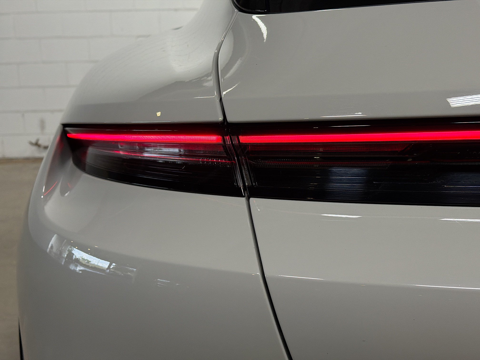 Certified 2022 Porsche Taycan Turbo S AWD/4WD image 11