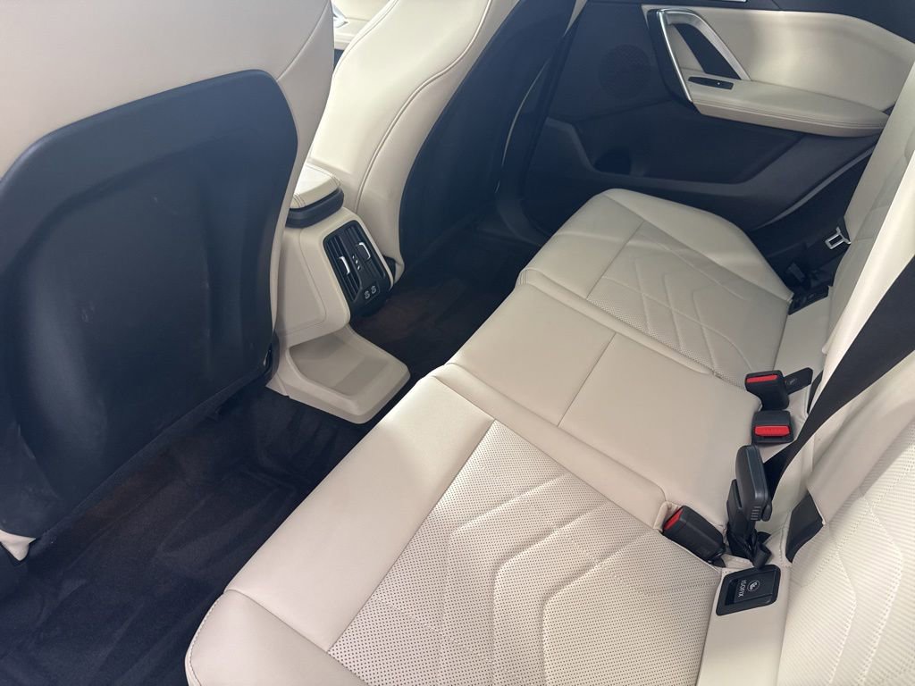 Certified 2025 BMW X1 xDrive28i w/ Convenience Package AWD/4WD image 16