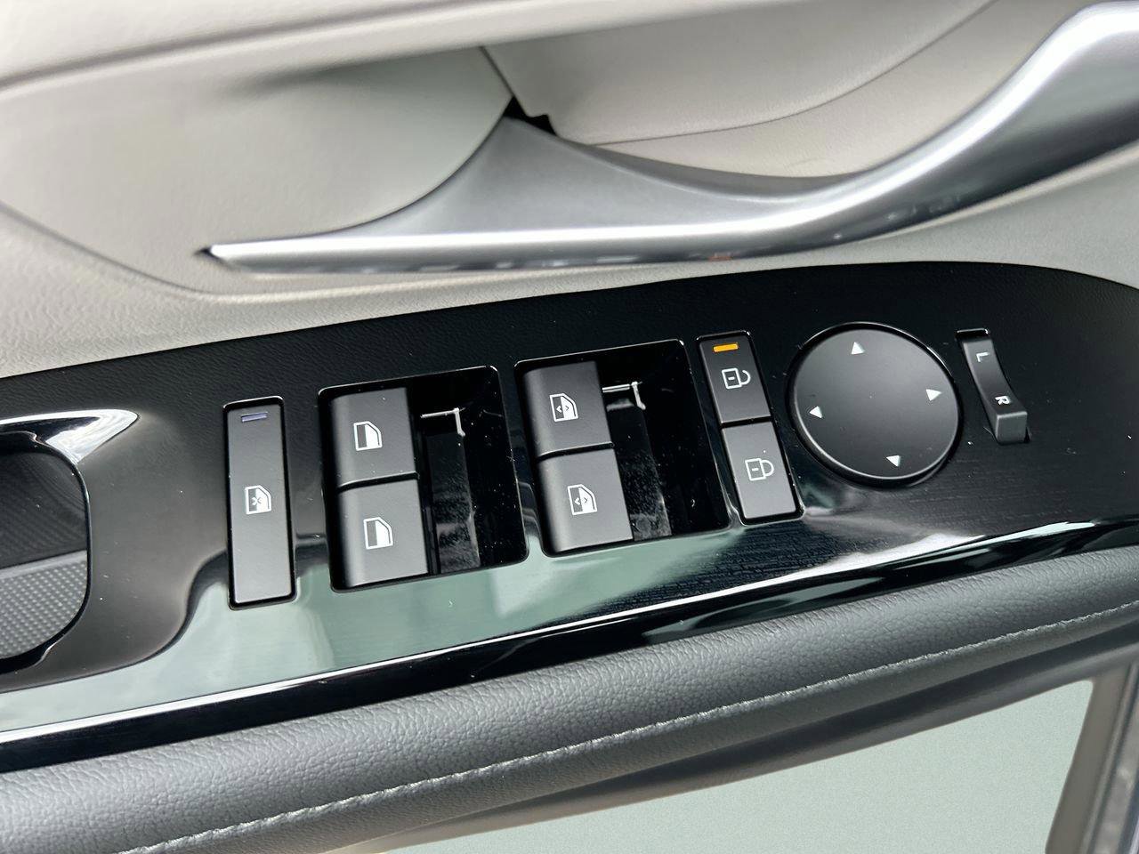 New 2026 Hyundai Tucson Limited image 28