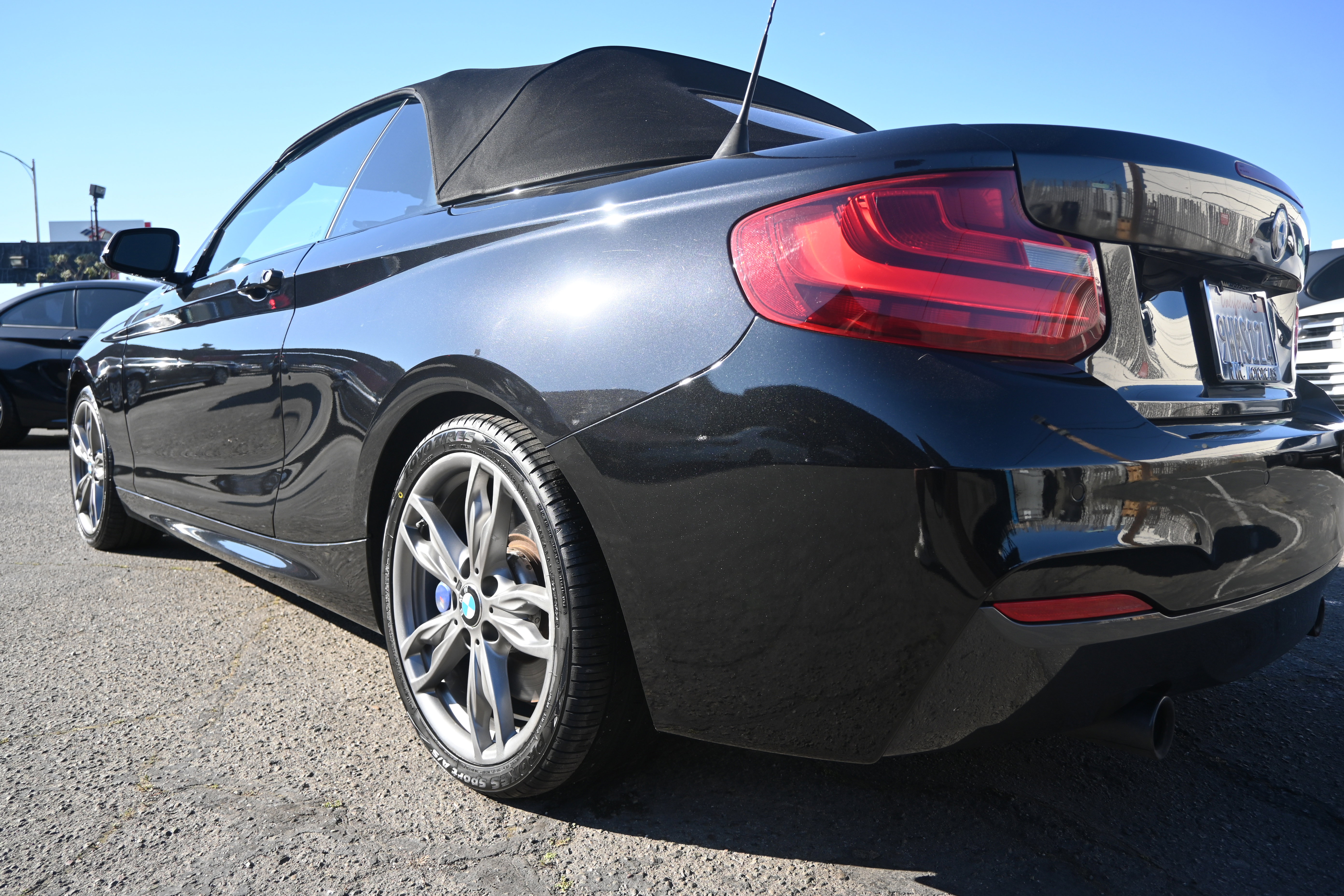 Used 2015 BMW M235i 2dr Conv M235i RWD image 5