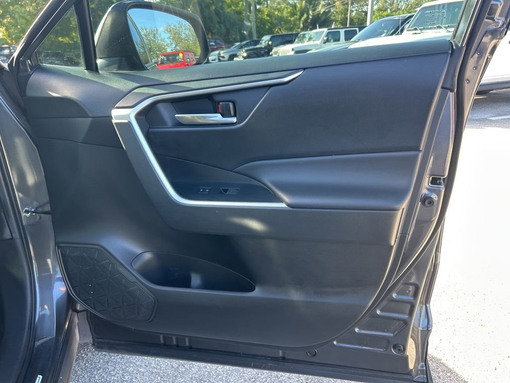 Used 2023 Toyota RAV4 XLE image 26