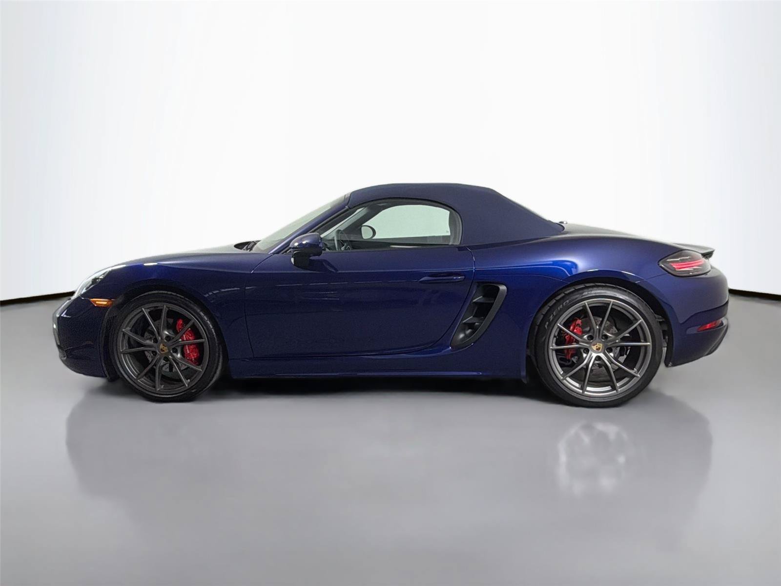 Certified 2025 Porsche 718 Boxster S RWD image 2