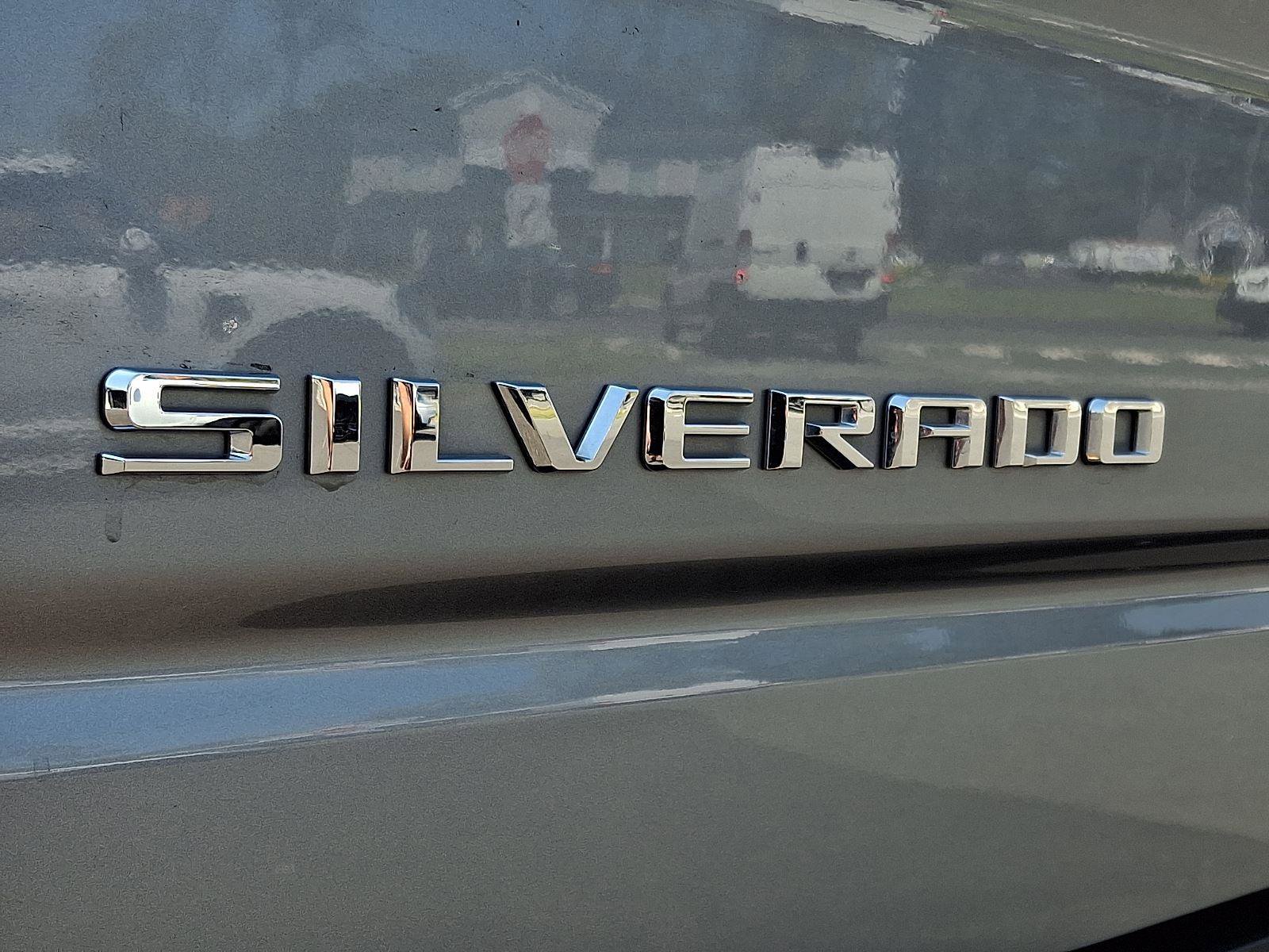 Used 2024 Chevrolet Silverado 1500 High Country w/ Technology Package AWD/4WD image 50
