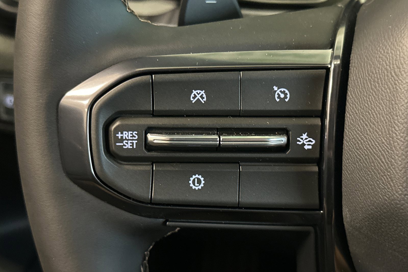 New 2026 GMC Terrain AT4 w/ Convenience Package III image 26