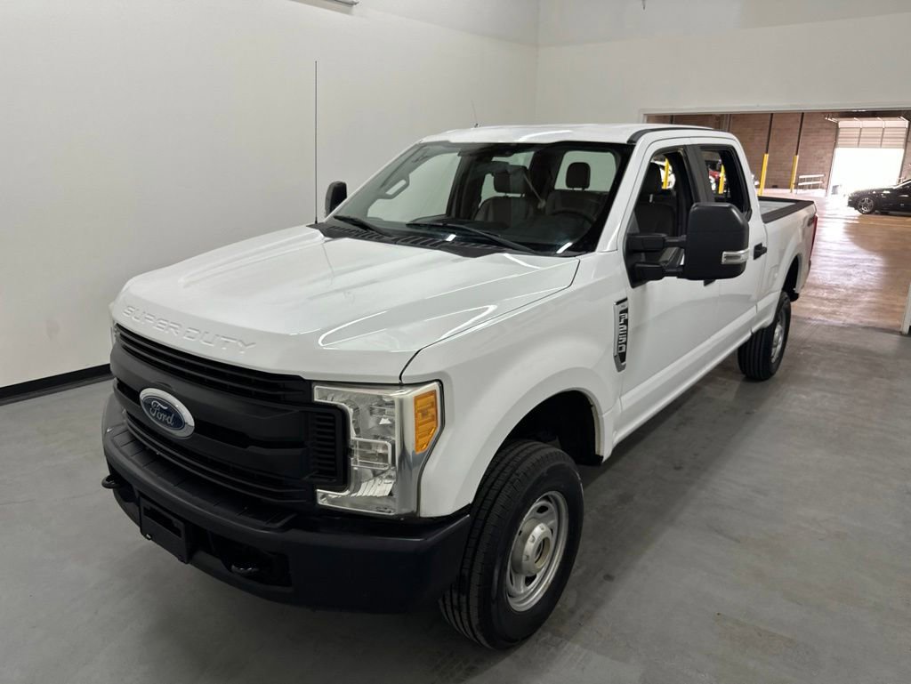 Used 2017 Ford F250 XL w/ Power Equipment Group AWD/4WD image 17