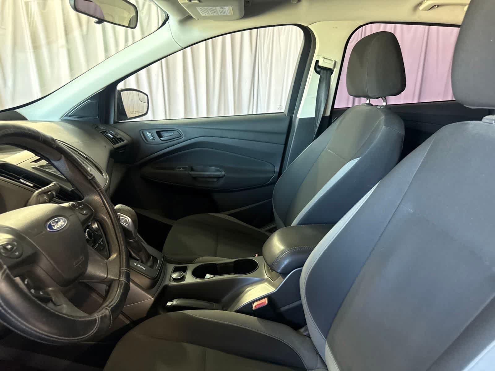 Used 2013 Ford Escape S FWD image 19