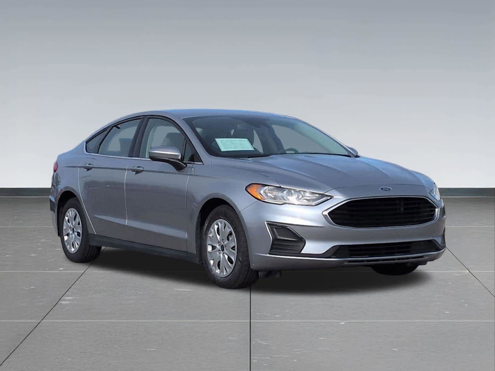 Used 2020 Ford Fusion S FWD image 8