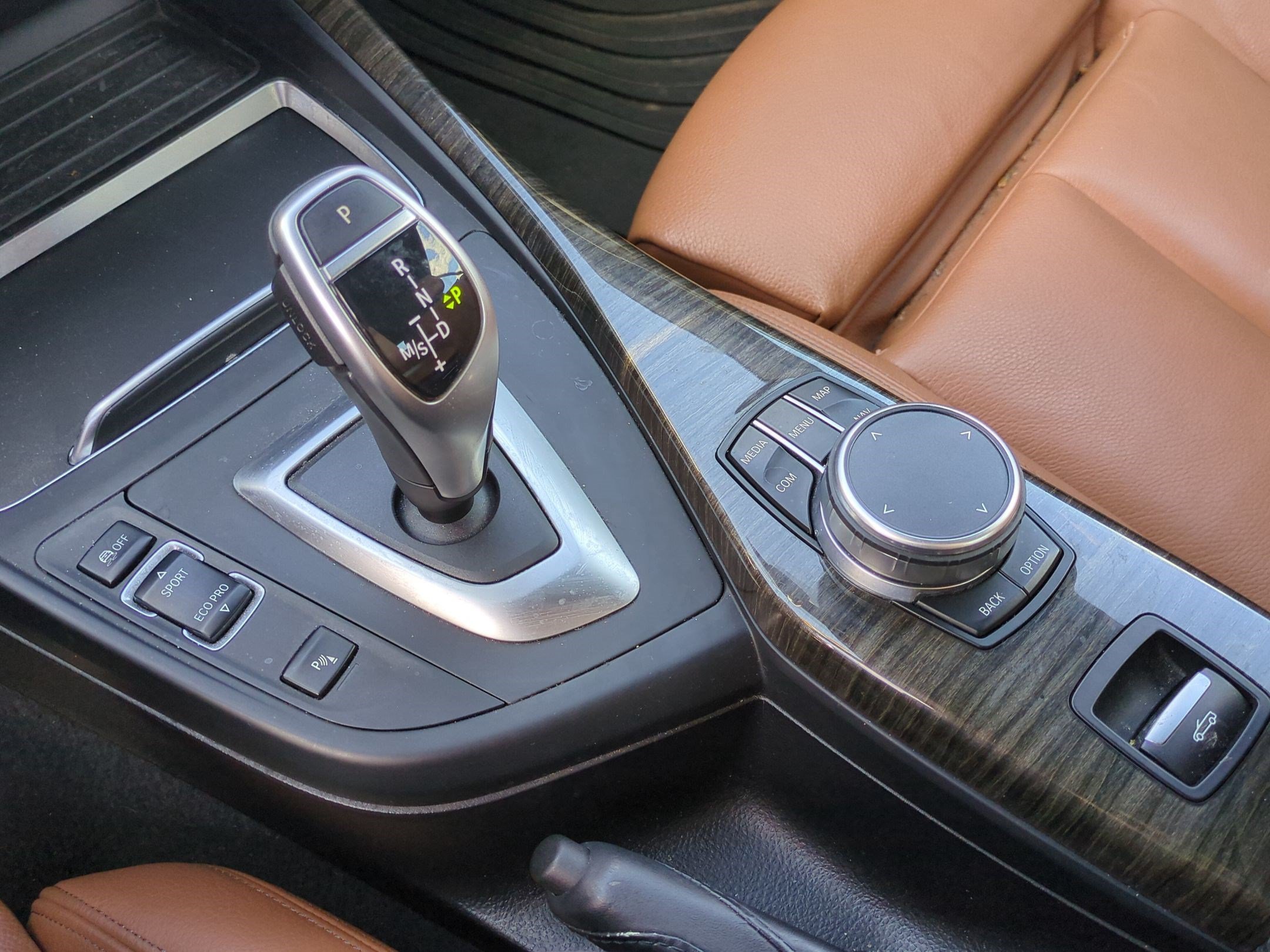 Used 2020 BMW M240i Convertible w/ Premium Package RWD image 23