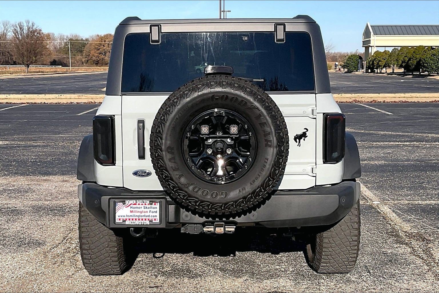 Used 2023 Ford Bronco Wildtrak image 6