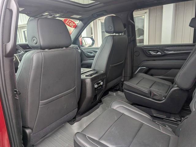 Used 2021 GMC Yukon XL Denali w/ Denali Premium Package image 17