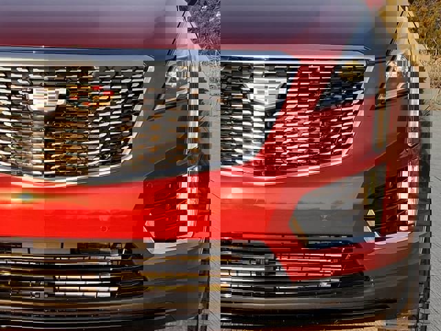 New 2026 Cadillac XT5 Luxury image 8