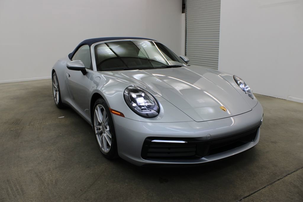 Certified 2022 Porsche 911 Carrera image 9