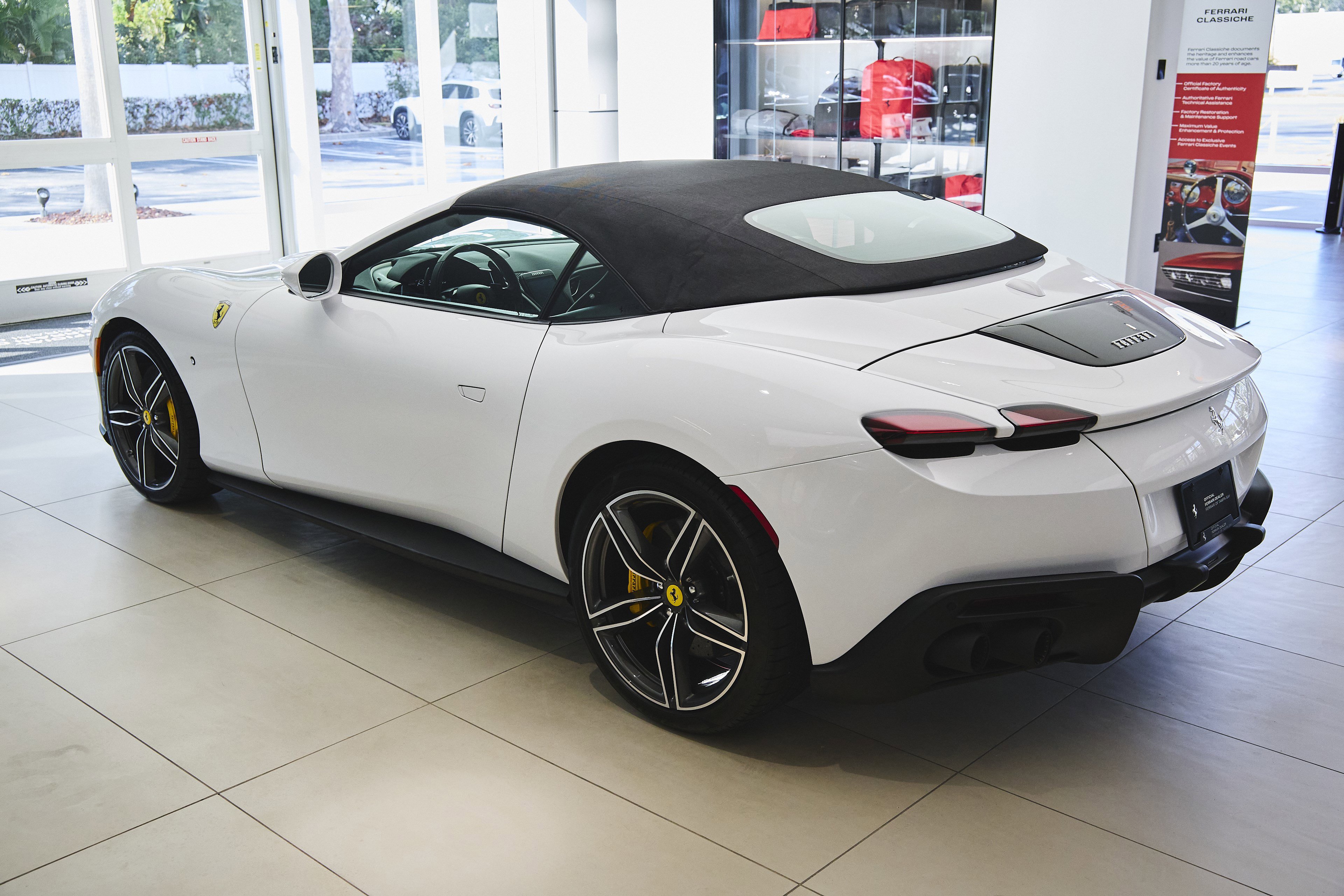 Used 2024 Ferrari Roma Spider image 52