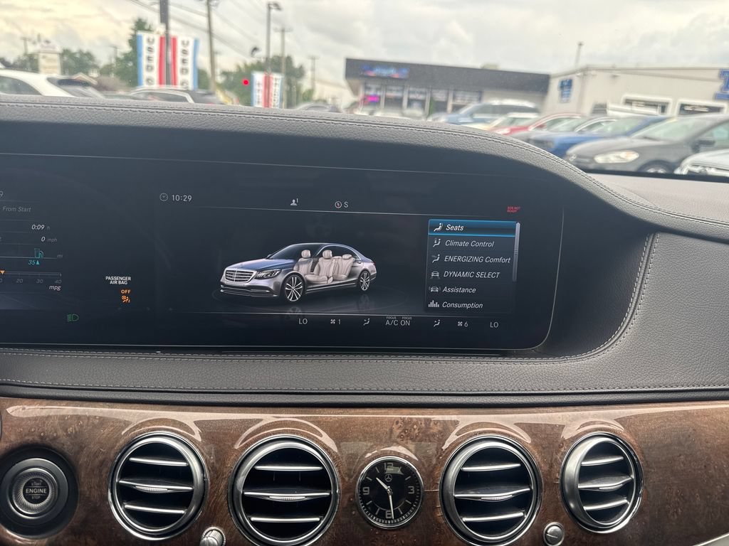 Used 2018 Mercedes-Benz S 560 4MATIC Sedan w/ Premium Package image 20