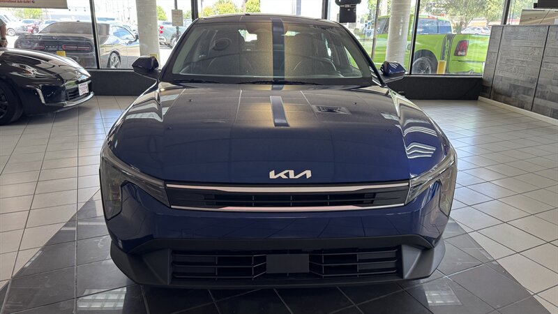 Used 2026 Kia K4 FWD image 3