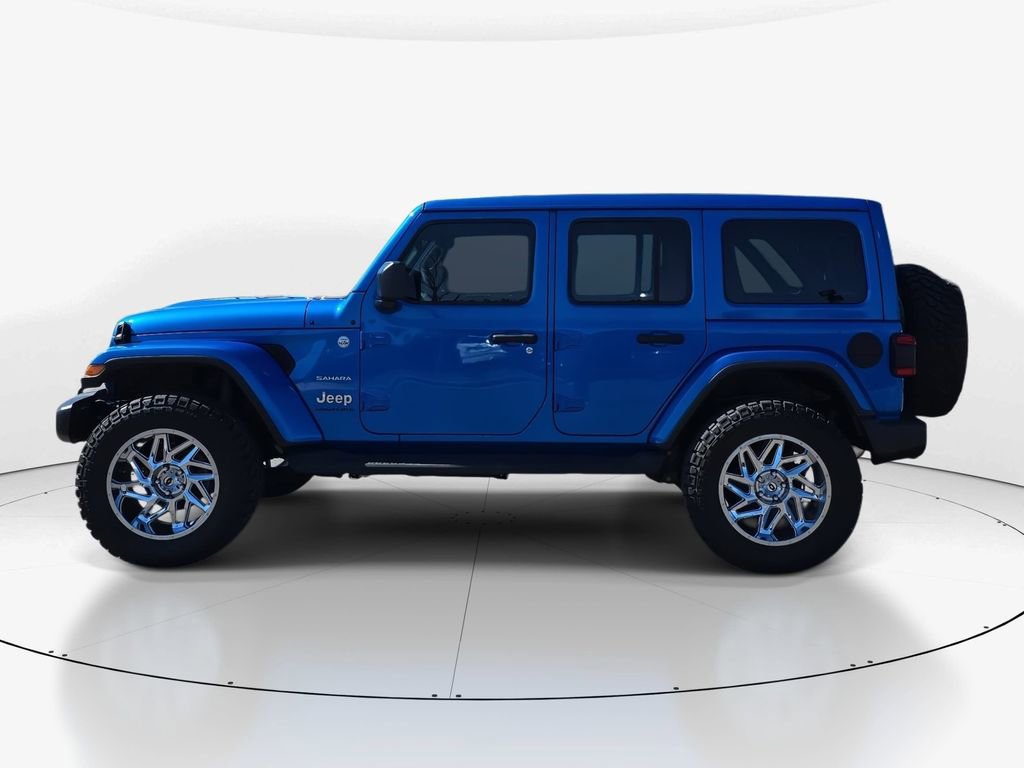 Used 2024 Jeep Wrangler Sahara image 9