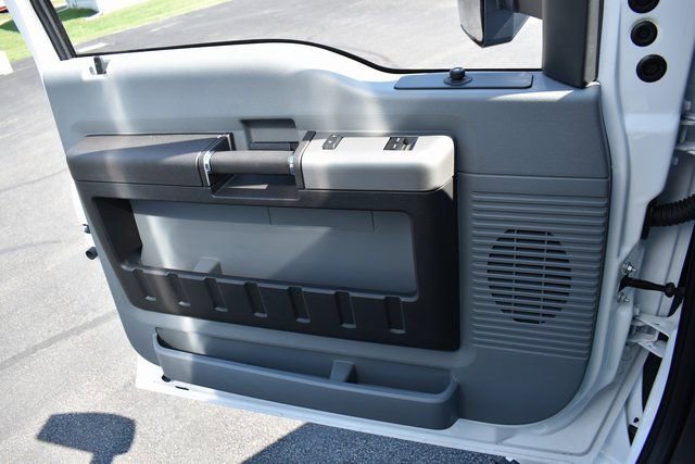 New 2025 Ford F750 2WD Regular Cab Super Duty image 25