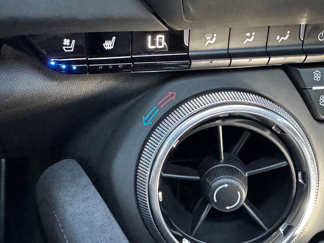 Used 2023 Chevrolet Camaro ZL1 RWD image 20