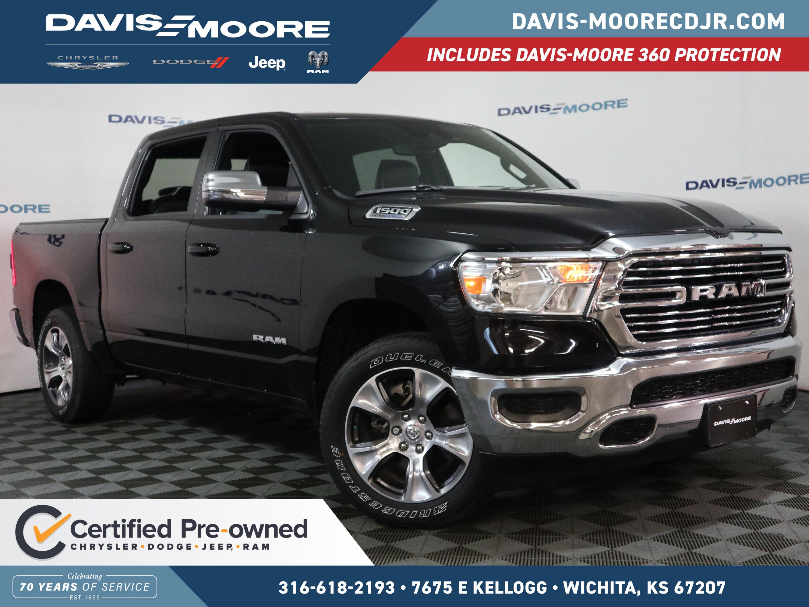 Used 2023 RAM 1500 Laramie AWD/4WD image 1