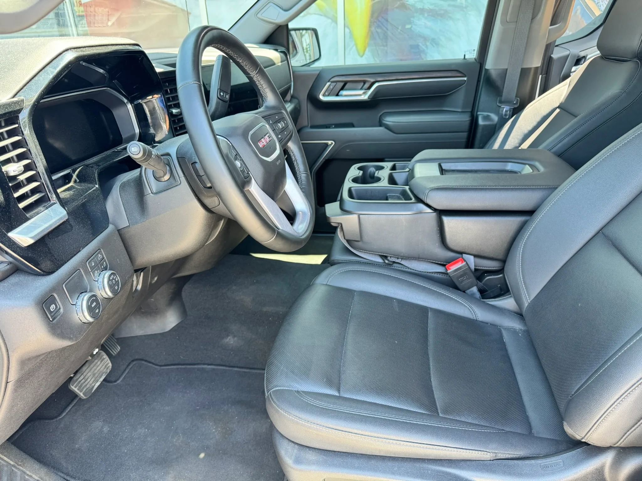 Used 2026 GMC Sierra 1500 SLT RWD image 7