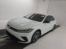 Used 2025 Volkswagen Jetta Sport FWD image 16