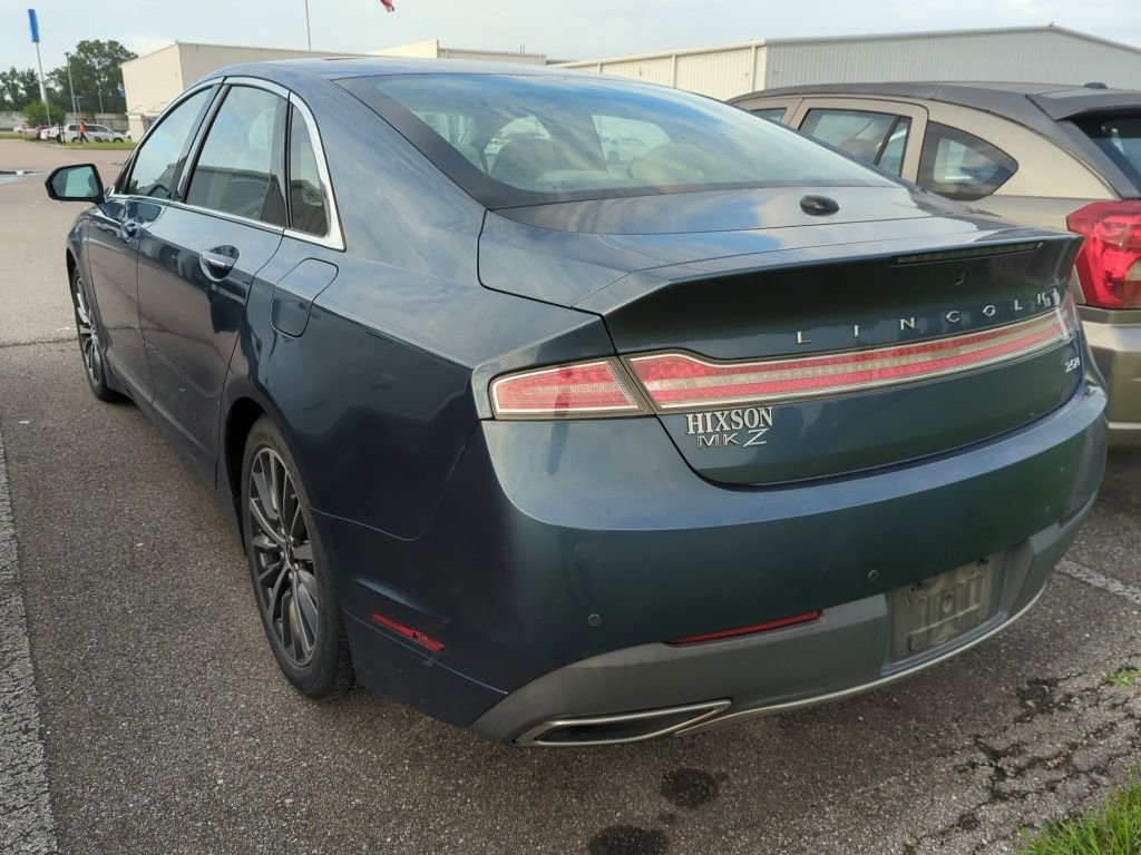 Used 2019 Lincoln MKZ Premiere FWD image 4