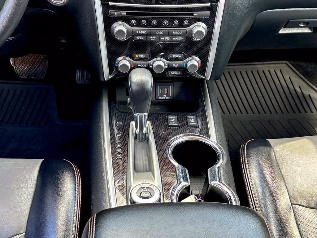 Used 2019 Nissan Pathfinder SL AWD/4WD image 24