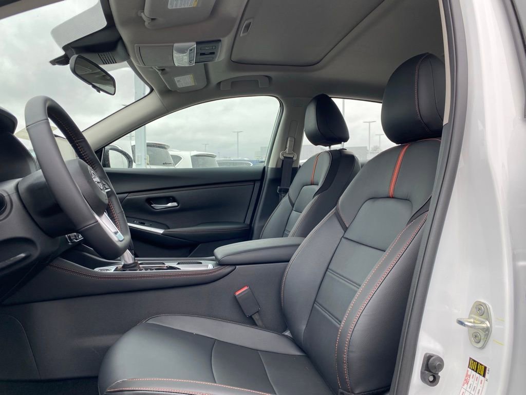 New 2025 Nissan Sentra SR w/ SR Premium Package image 10