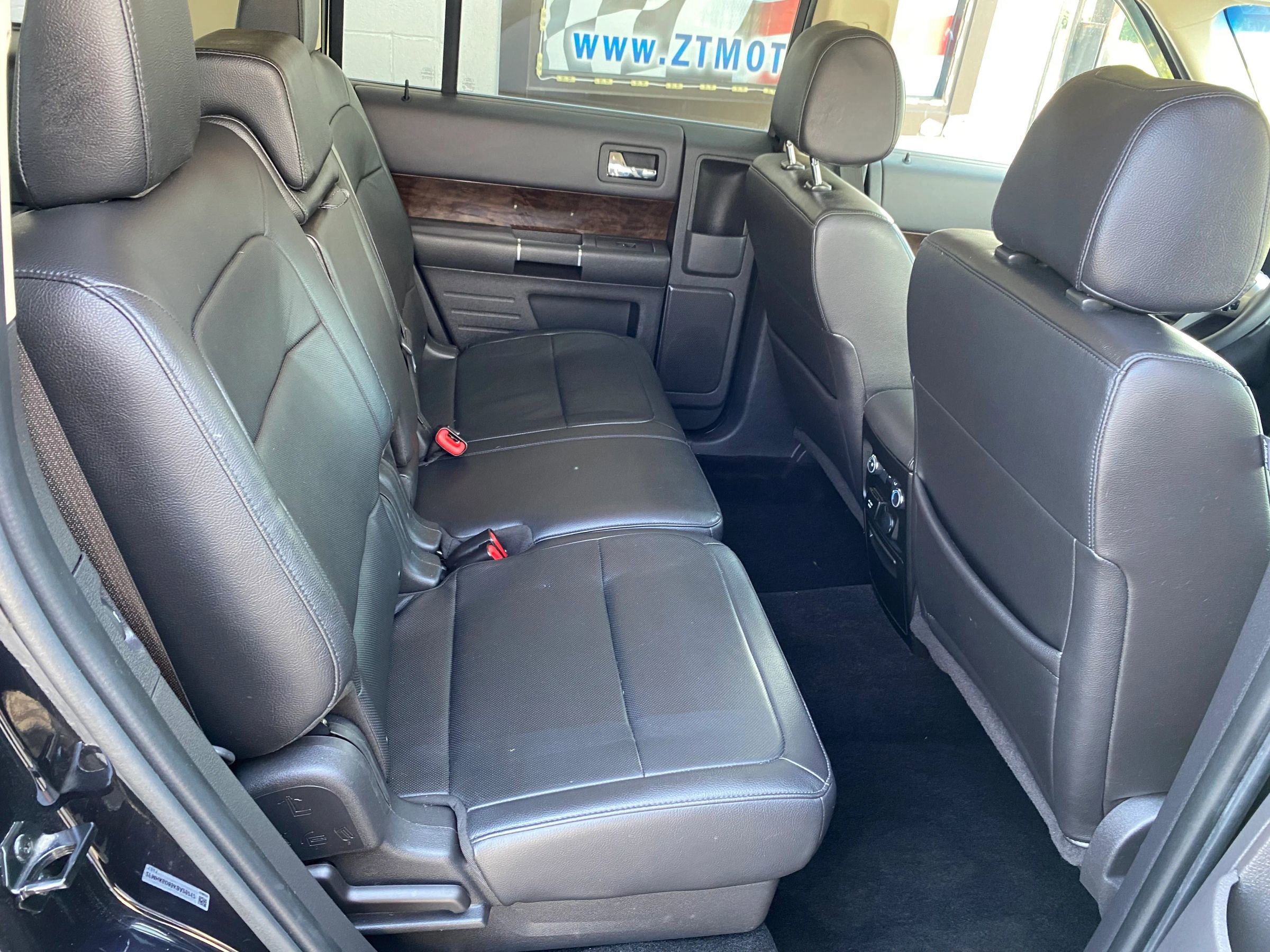 Used 2019 Ford Flex Limited image 14