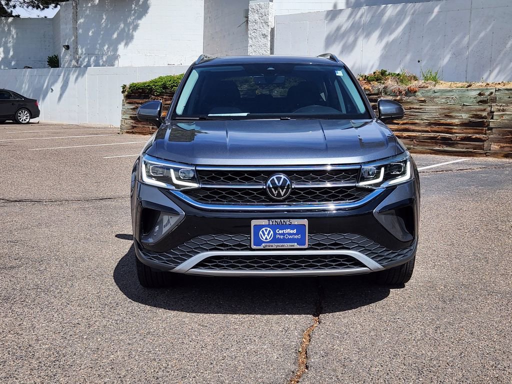 Certified 2023 Volkswagen Taos SEL AWD/4WD image 2