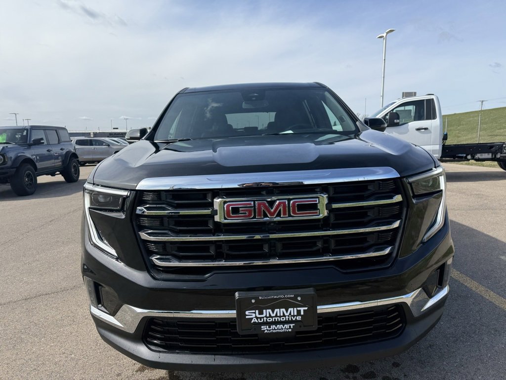 Used 2024 GMC Acadia Elevation image 23