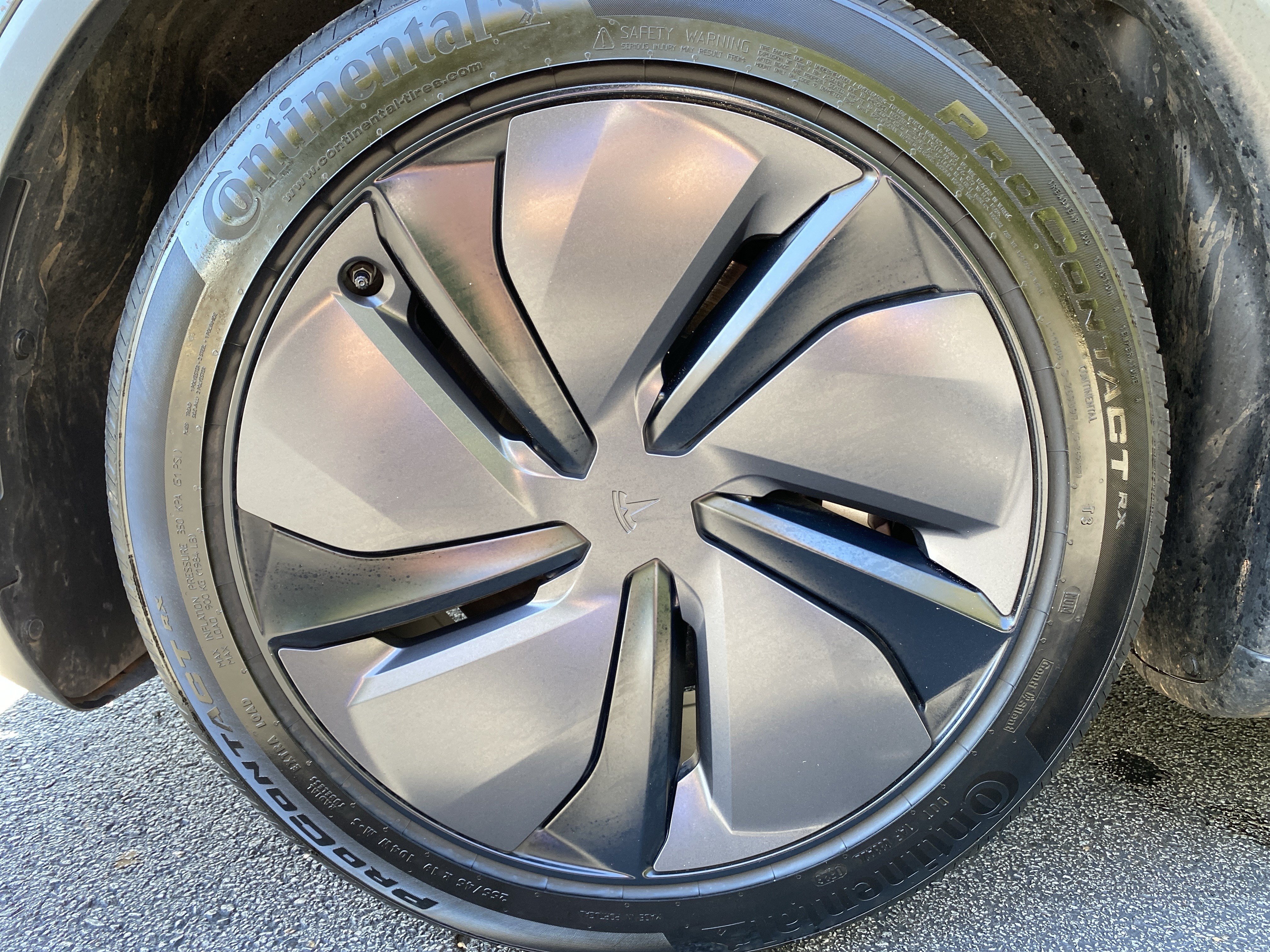 Used 2026 Tesla Model Y AWD image 38