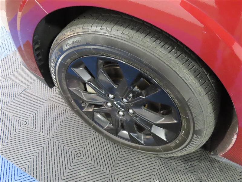 Used 2022 Kia Carnival SX Prestige image 6