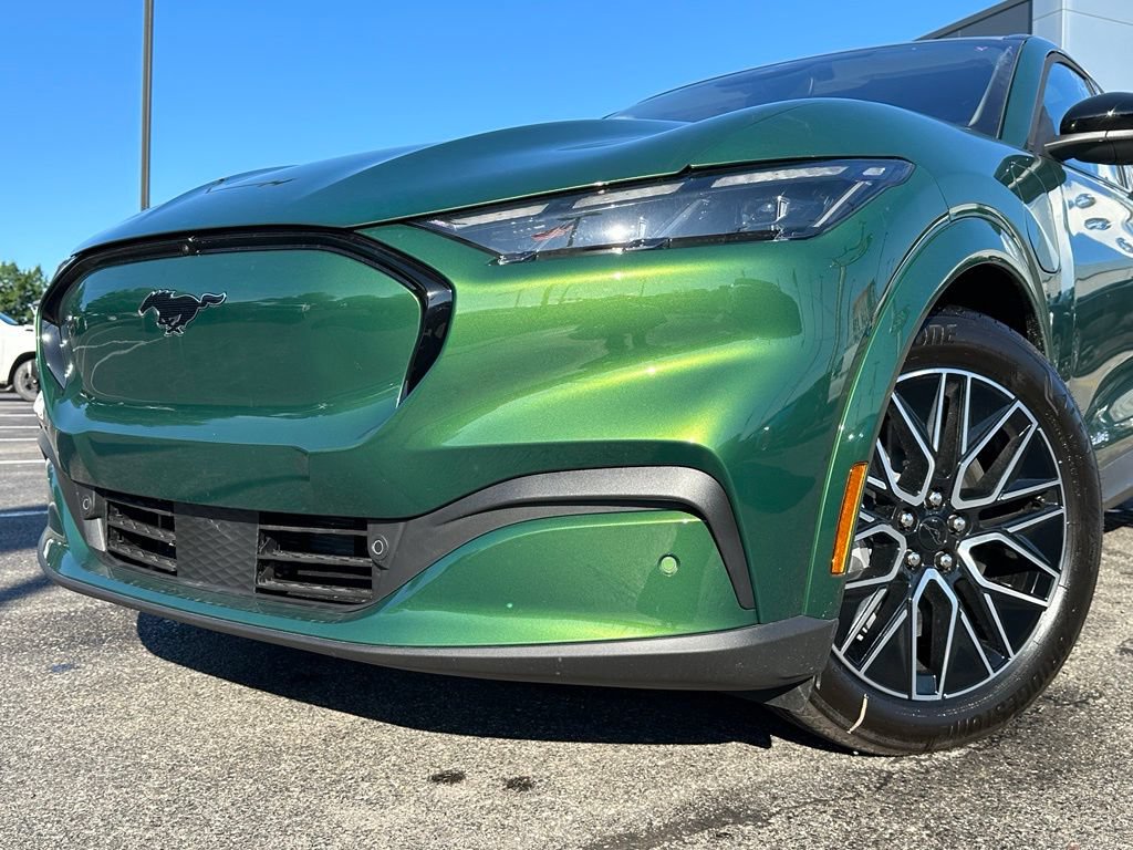 New 2026 Ford Mustang Mach-E Premium AWD/4WD image 32