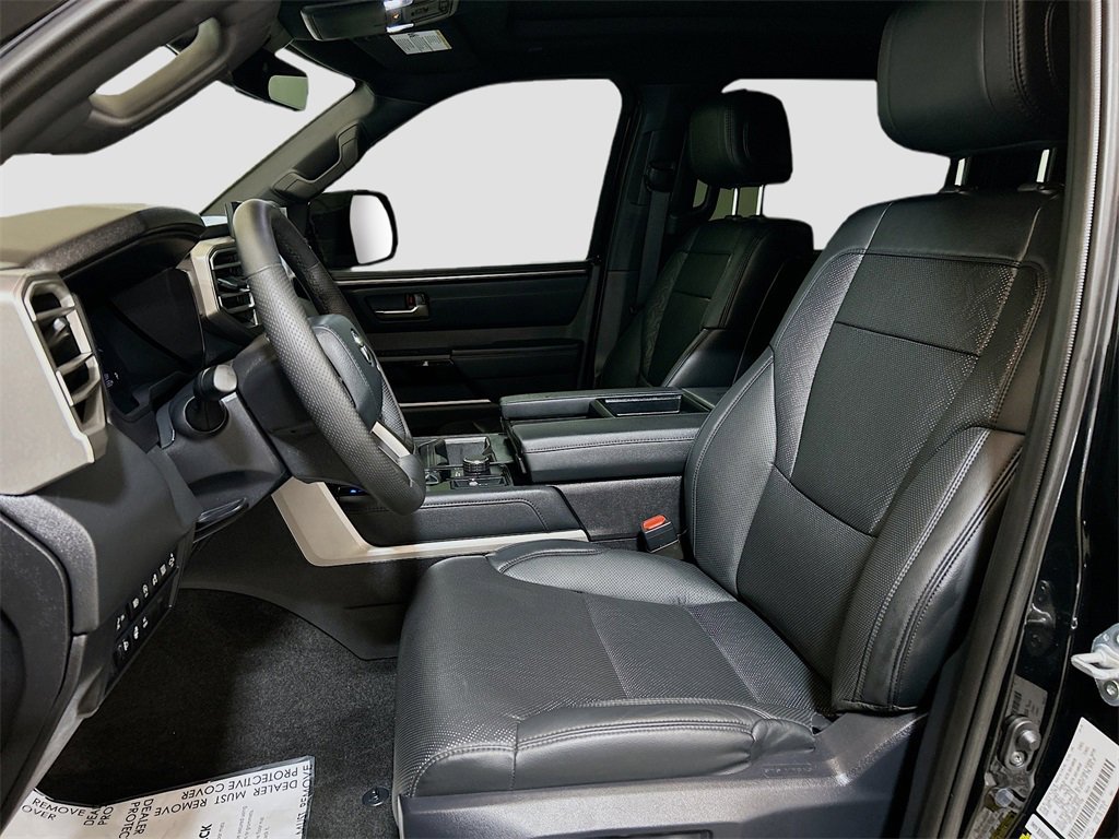 Used 2025 Toyota Tundra Limited image 19