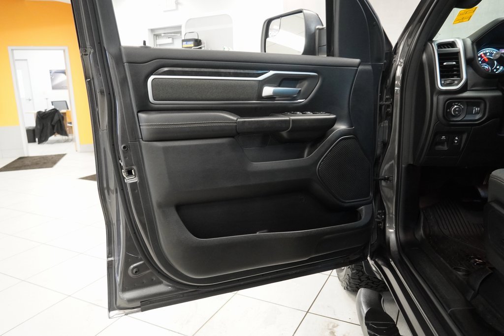 Used 2021 RAM 1500 Big Horn image 5