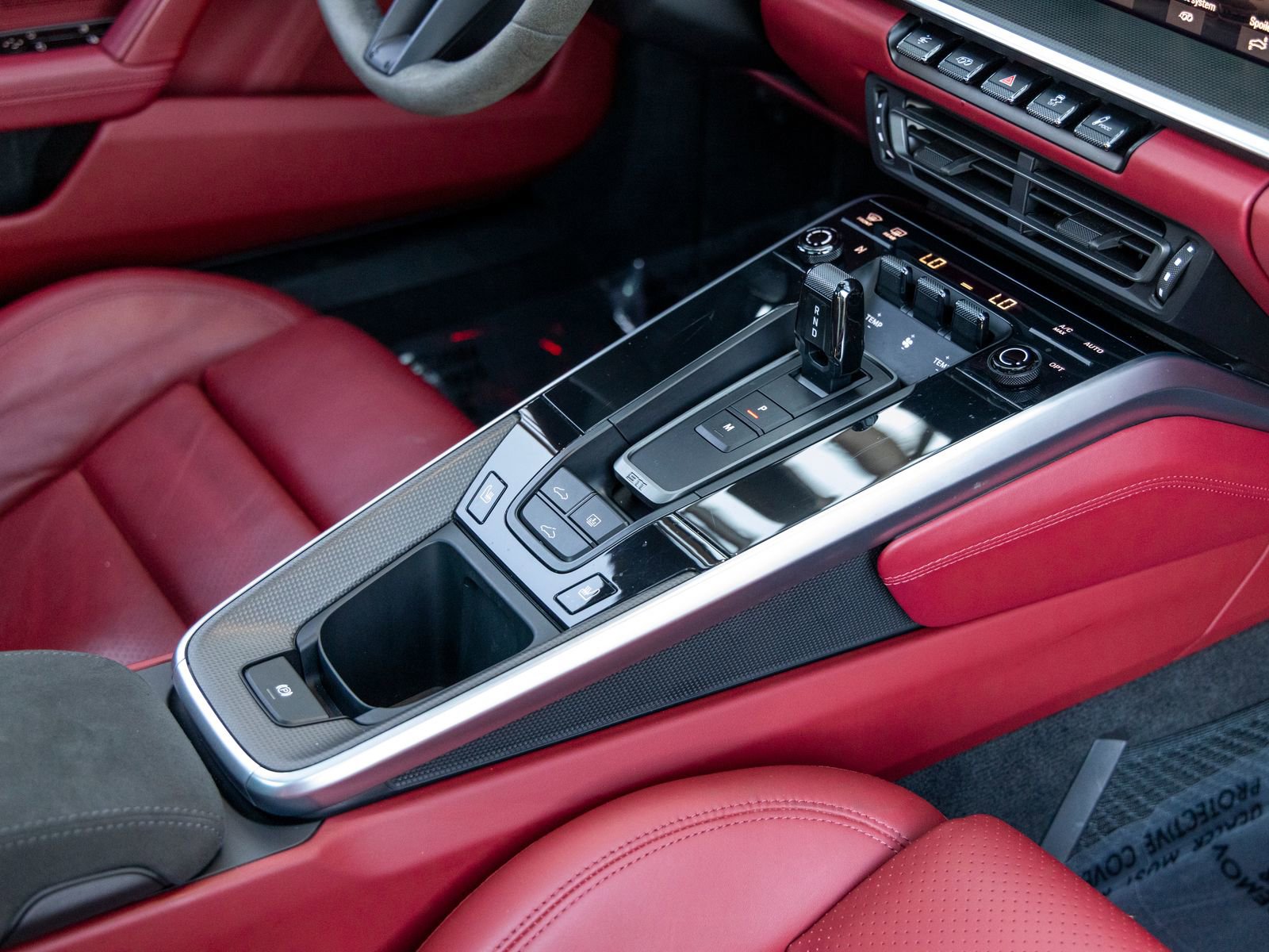 Used 2021 Porsche 911 Turbo S image 49