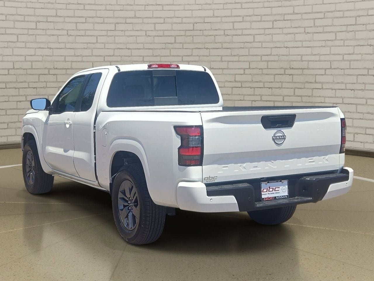 Certified 2025 Nissan Frontier SV RWD image 7
