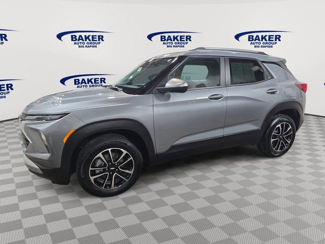 Used 2025 Chevrolet TrailBlazer LT image 7