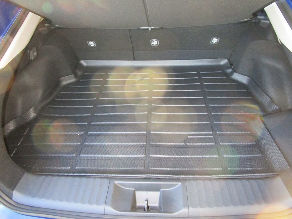 Used 2026 Toyota Prius Plug-In Hybrid image 10